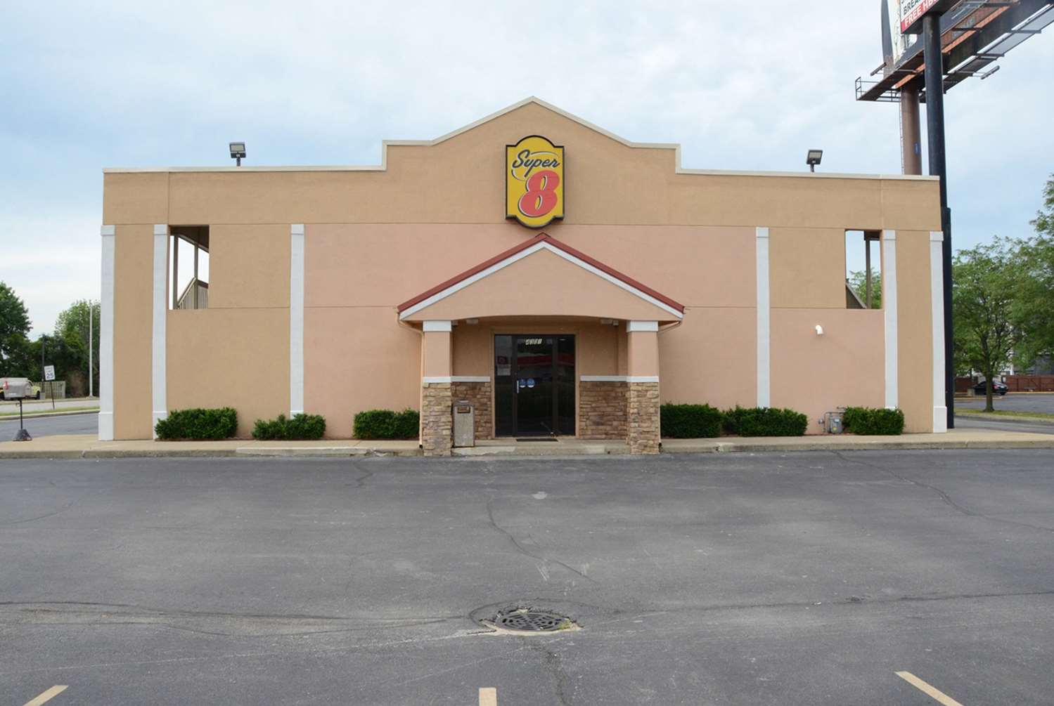 Super 8 by Wyndham Lafayette / Purdue Area 22/32