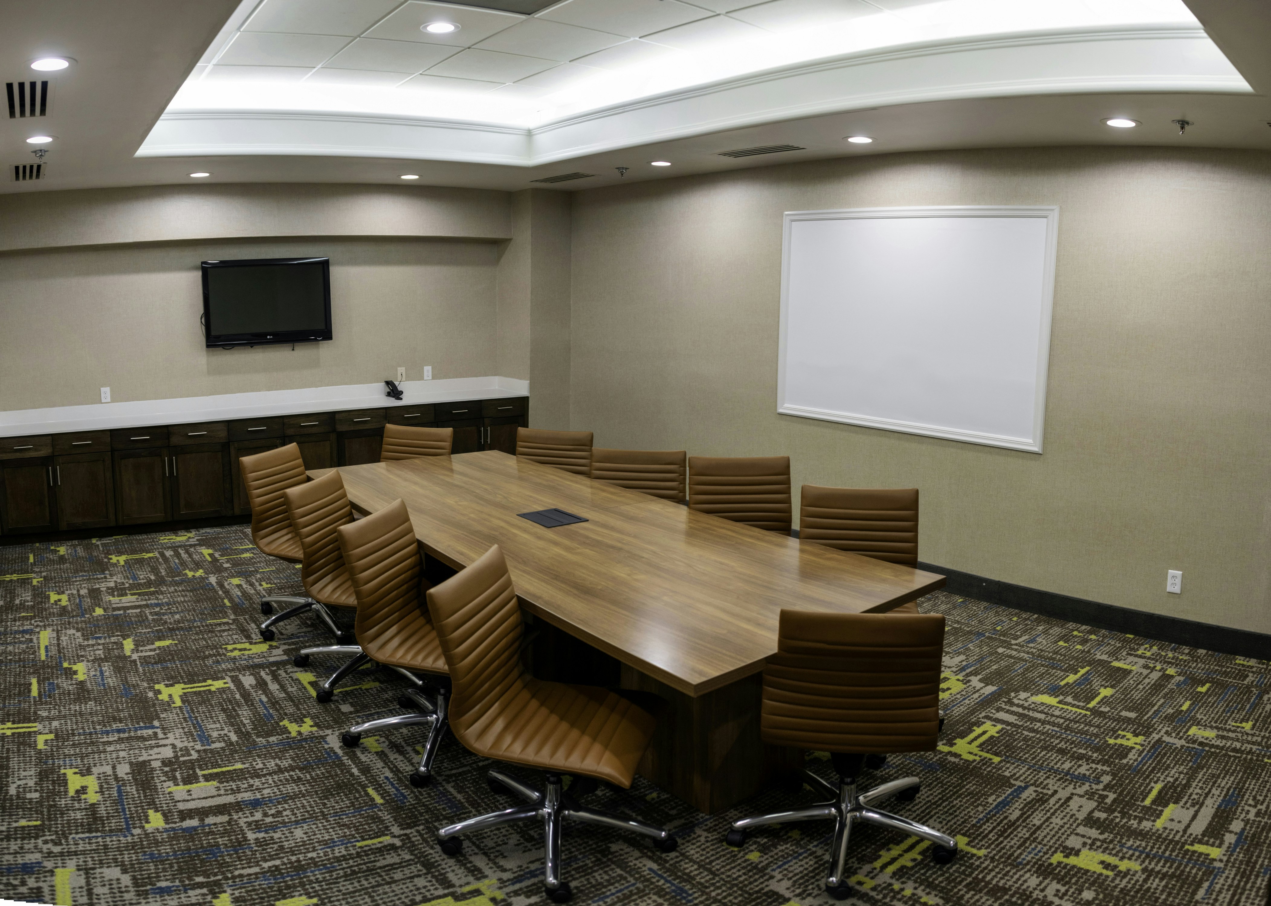 HAMPTON INN KINSTON 41/46