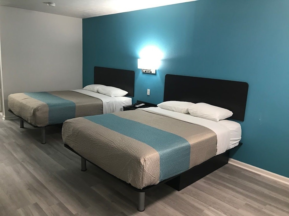 Motel6 Metropolis, IL 20/42