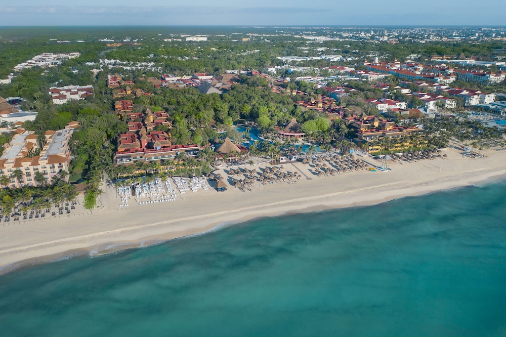 Iberostar Waves Quetzal 46/50