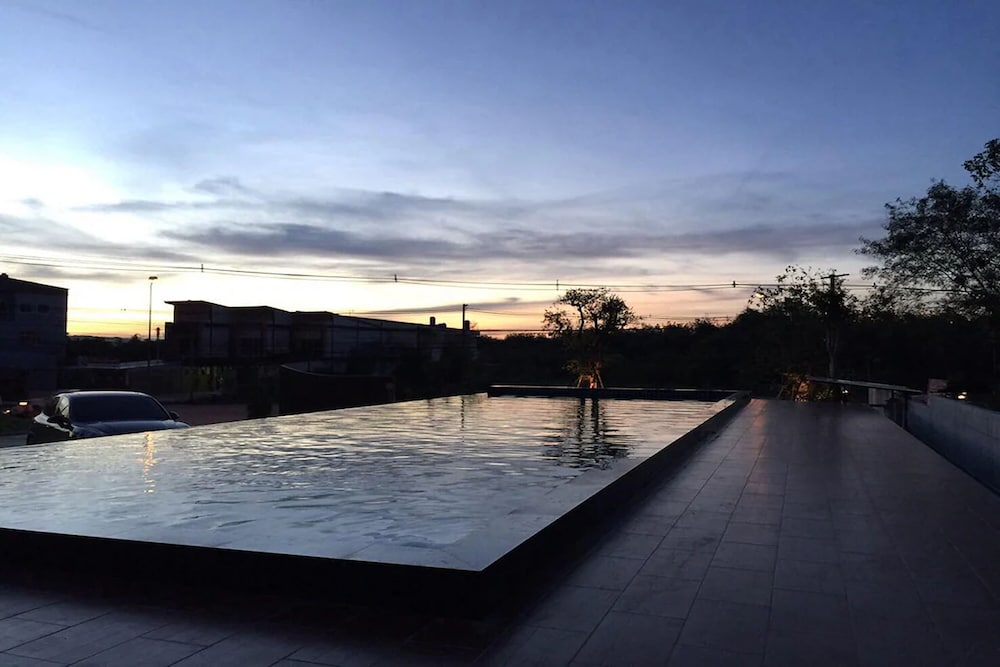Nutchana Hill Boutique Hotel 27/30