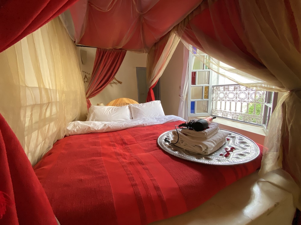 Riad Tizwa 13/50