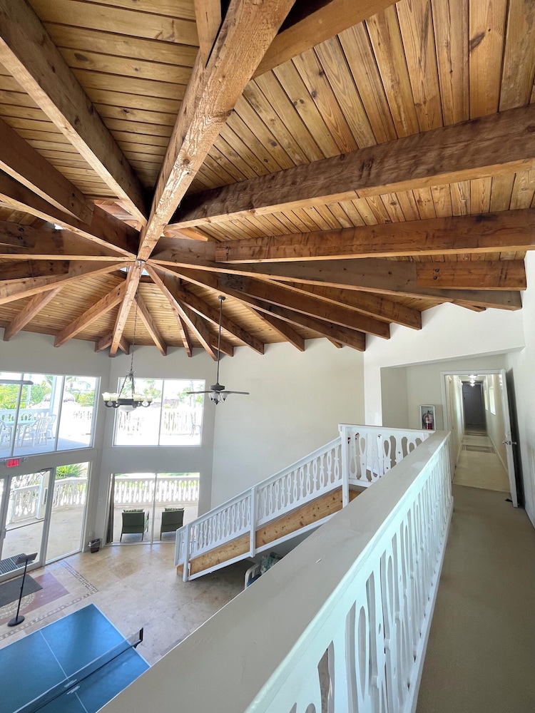 Coconut Cove Resort and Marina 6/50