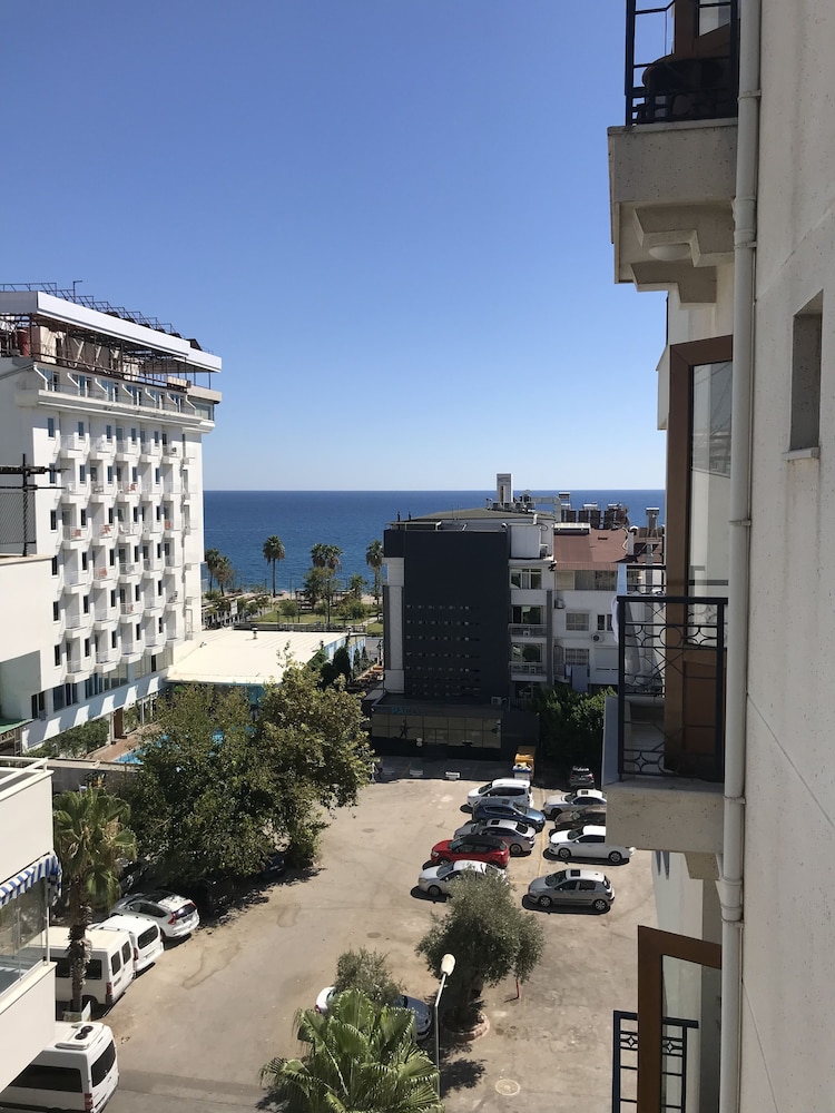Hotel Royal Hill 40/50