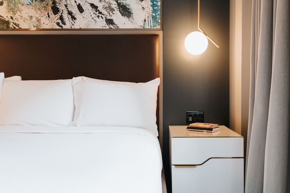 Renaissance Saint Elm Dallas Downtown Hotel 10/47