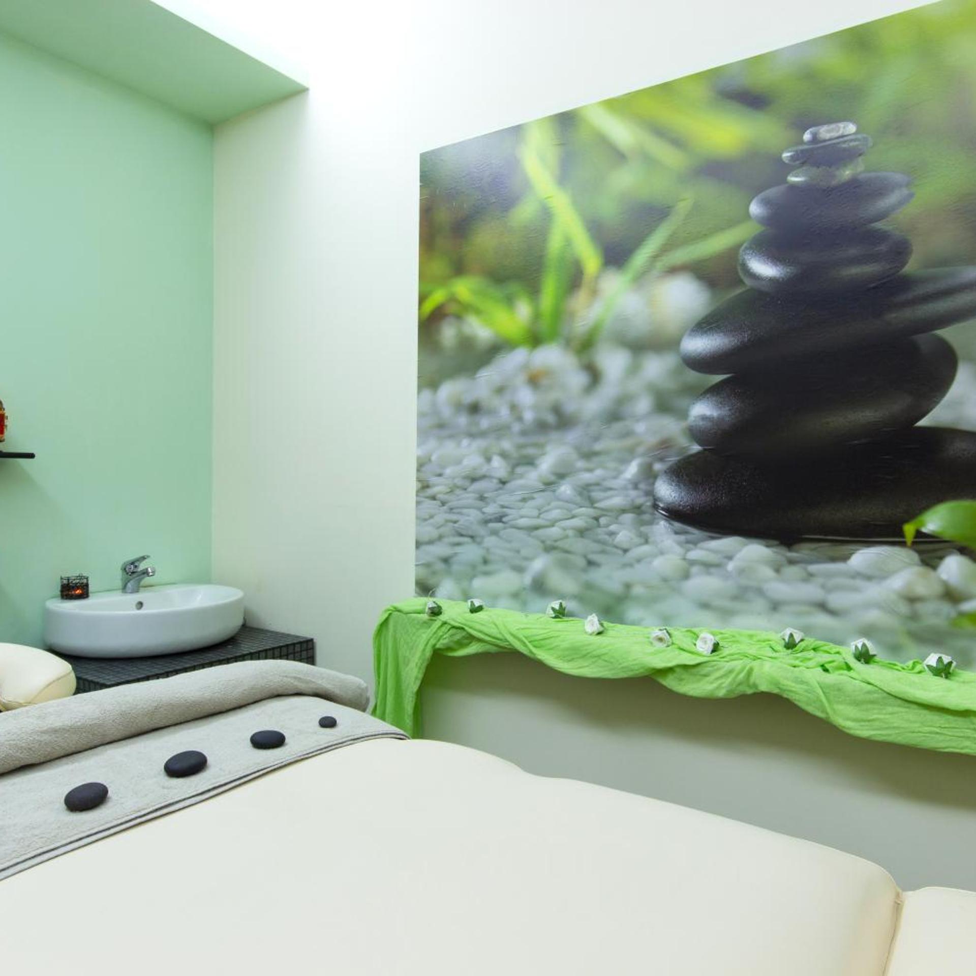 ALEA HOTEL & SUITES 30/55
