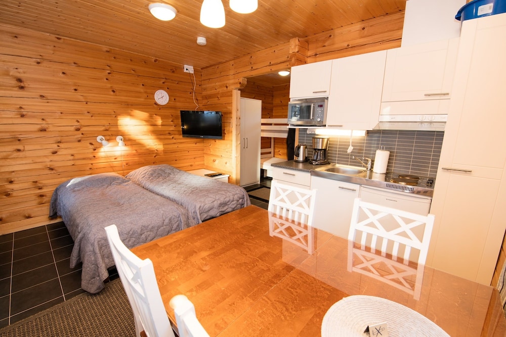 Kajaani Cottages 16/50
