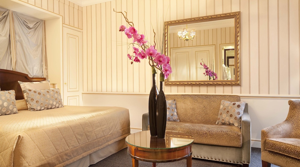 Hotel Napoleon Paris 13/41