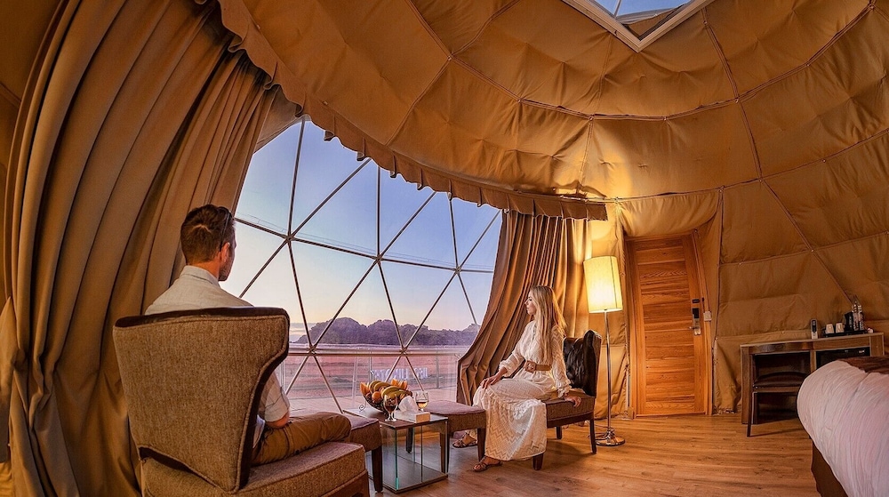 Wadi Rum UFO Luxotel 18/45