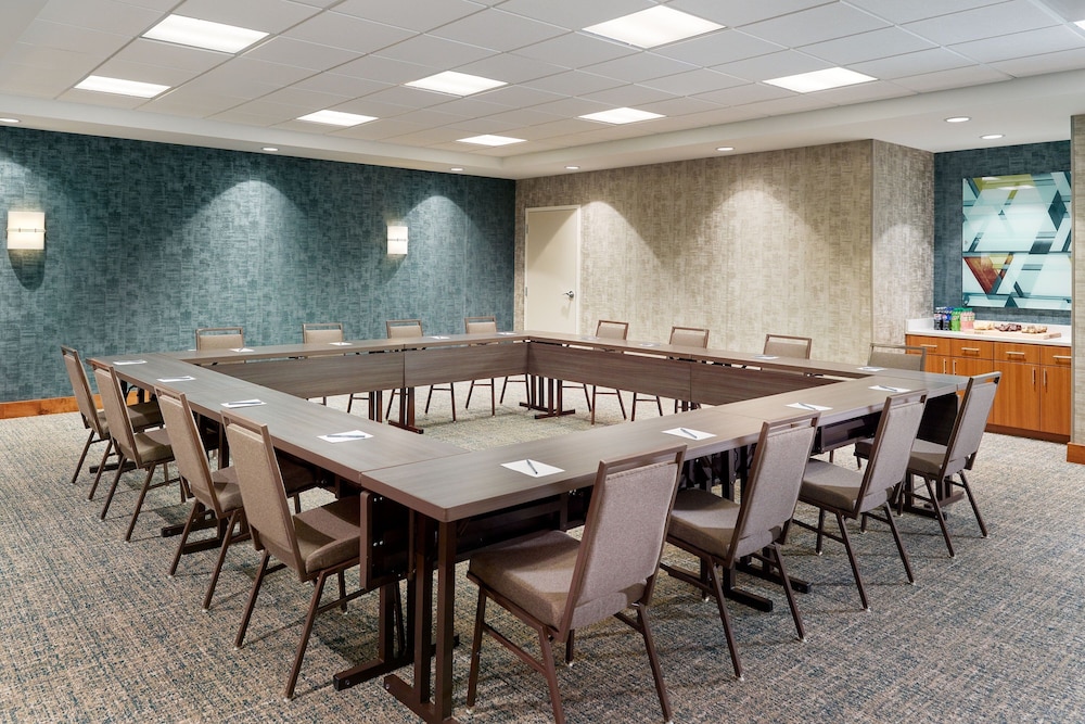 SpringHill Suites by Marriott Arlington TN 18/27