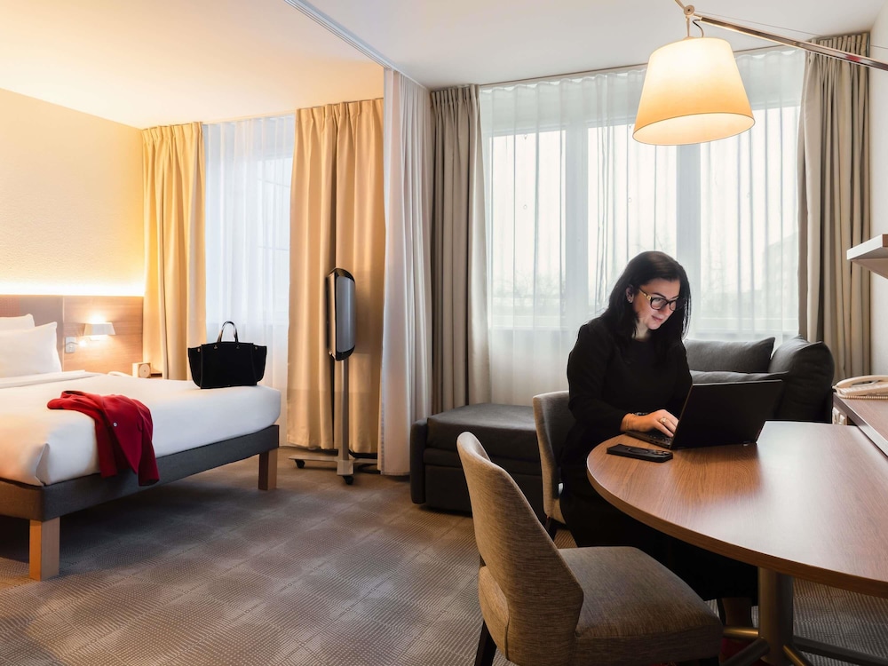 Novotel Suites Geneve Aeroport 44/74
