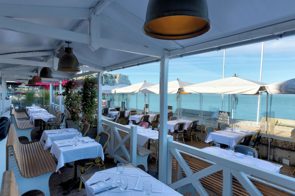 Hotel Le Rayon Vert 30/48