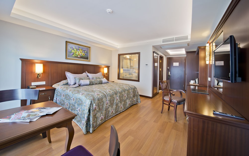 Prime Boutique Hotel 16/65