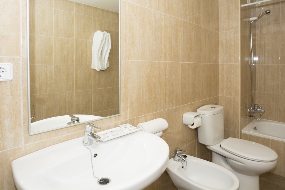 Tangerine by Honne Hotels - Adults Only 48/50