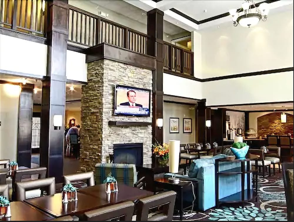 Staybridge Suites Minot 54/62