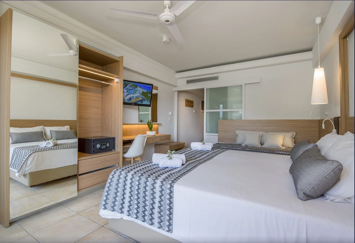 Maisonette, Sea View