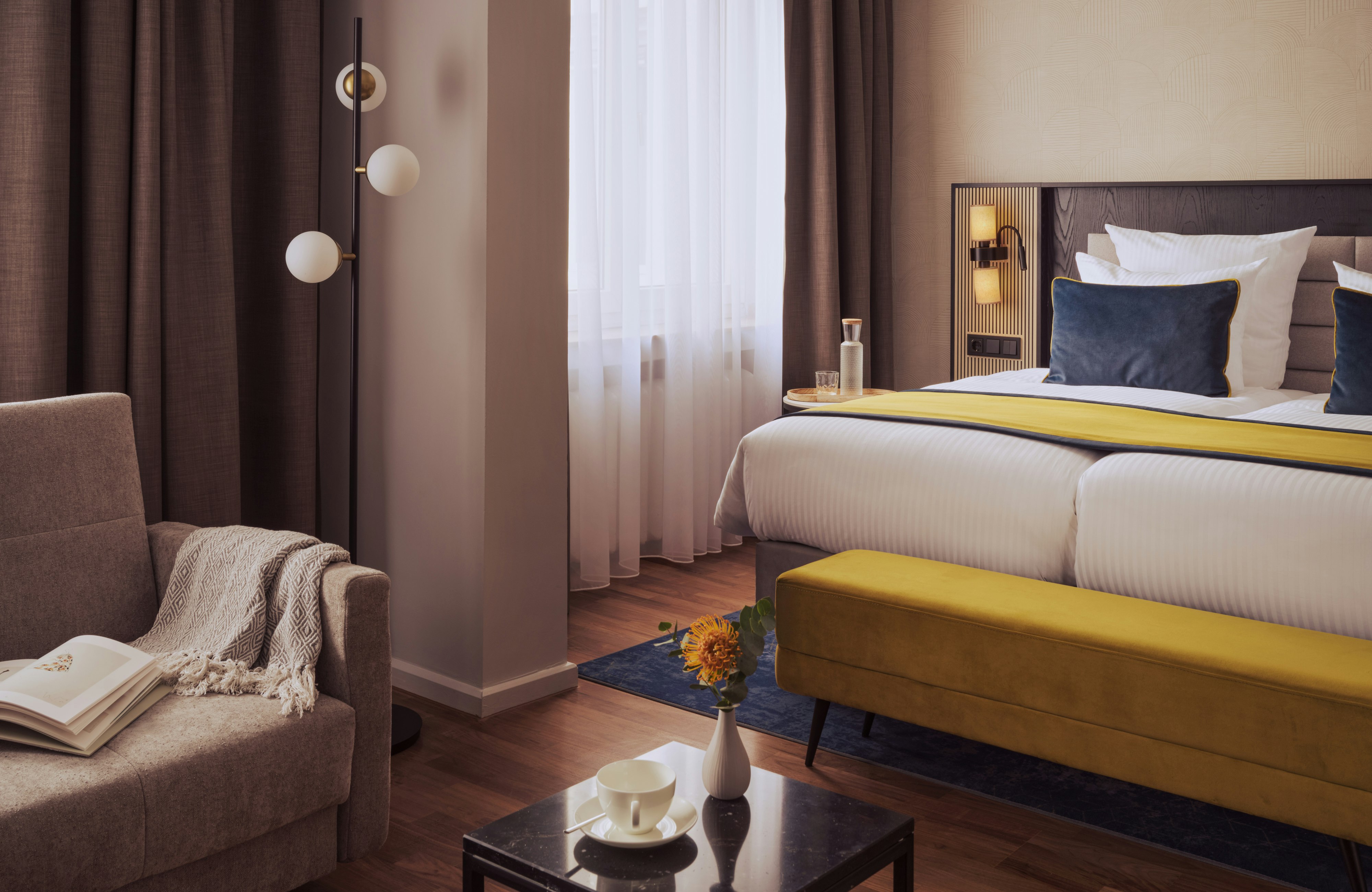 جناح جونيور رباعي