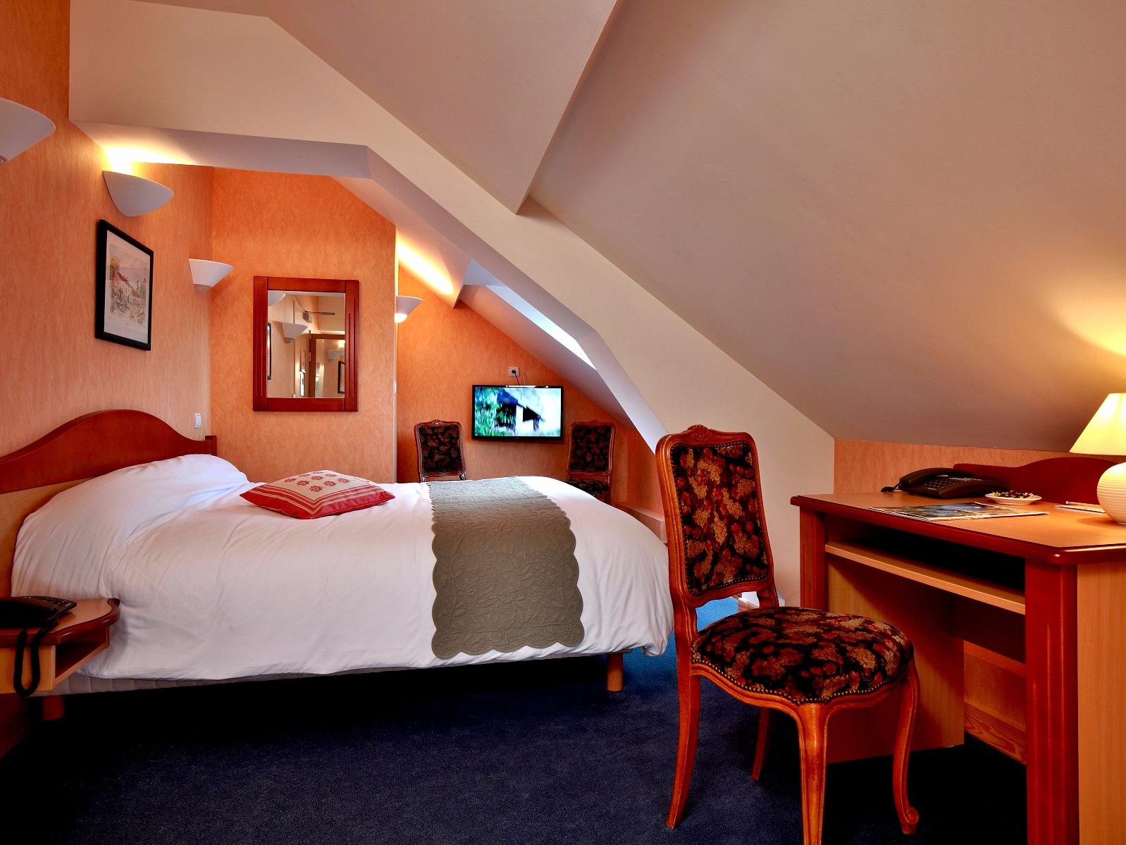 Logis Hotel des Lacs 4/15