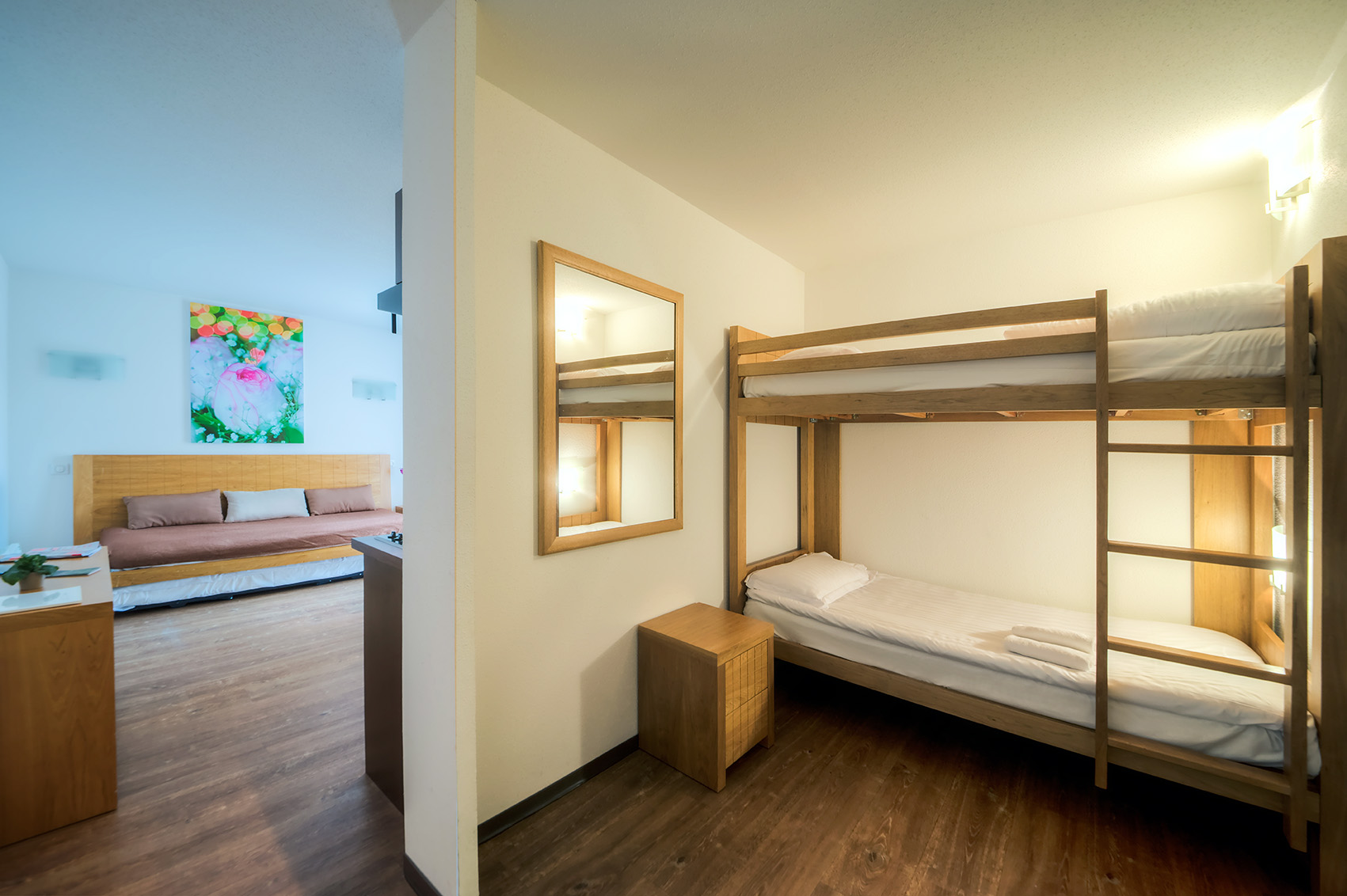 استوديو سوبيريور