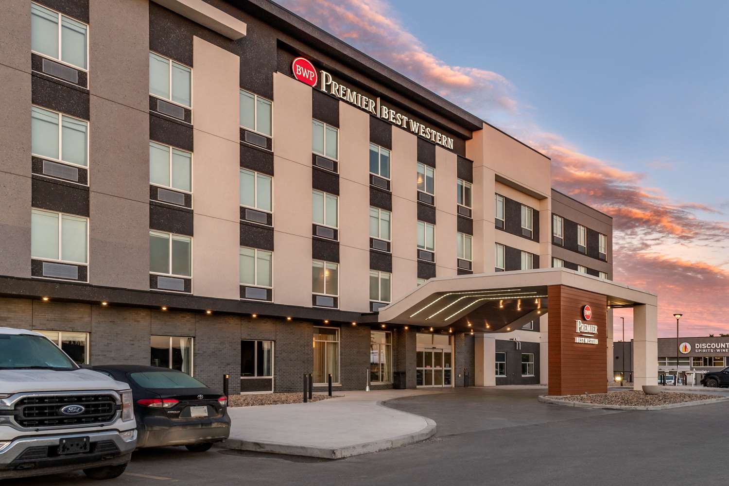Best Western Premier Prince Albert 56/60