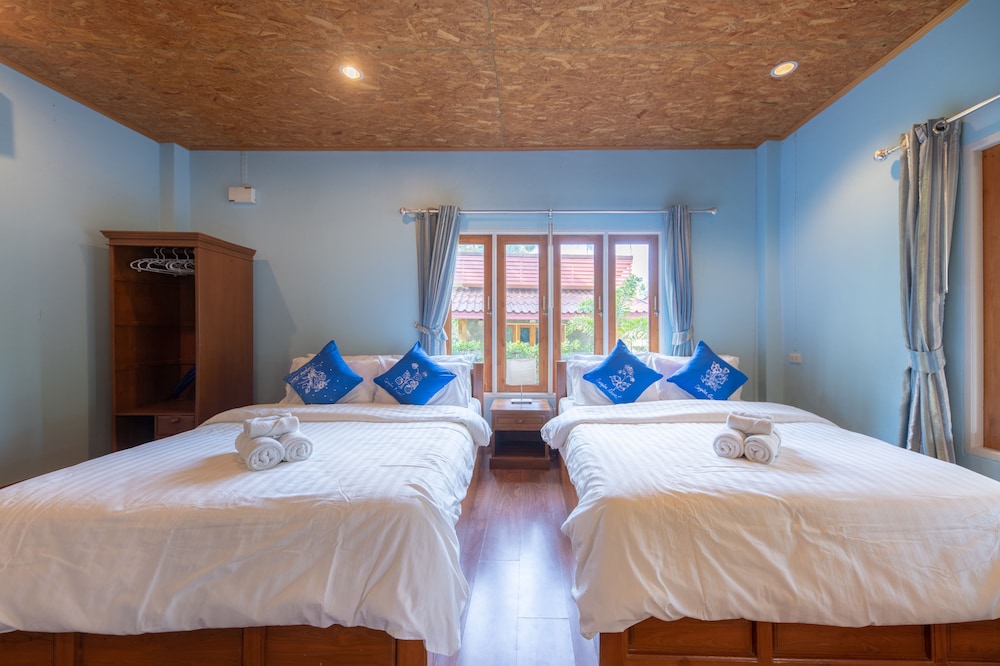 Sea Far Resort 26/72