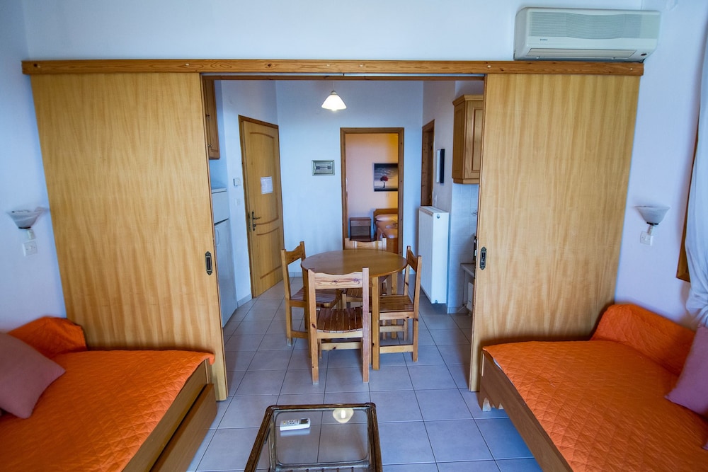 Margarita Apartments 26/50