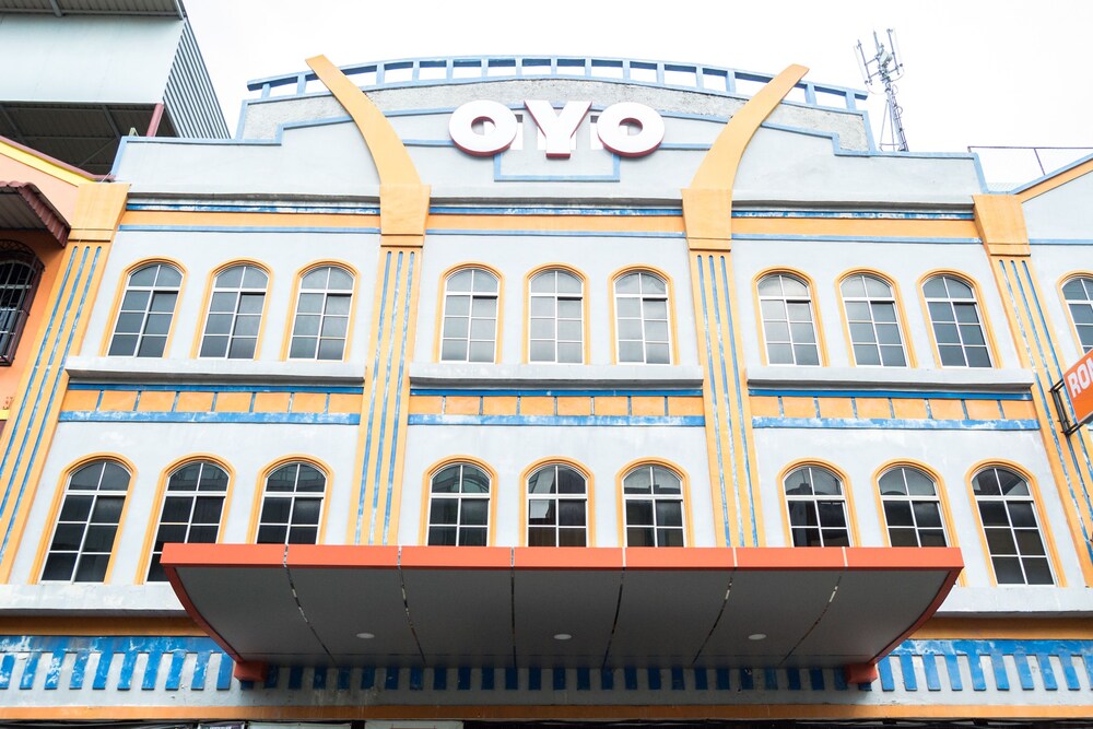 SUPER OYO Capital O 664 Romance Hotel 1/46