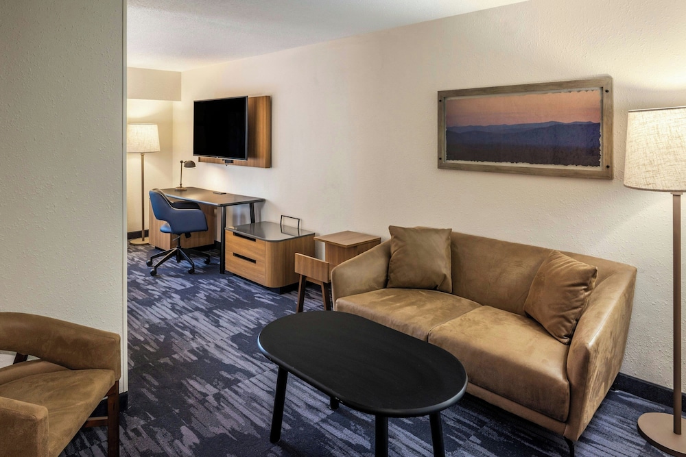 Fairfield Inn Suites Butler 31/50