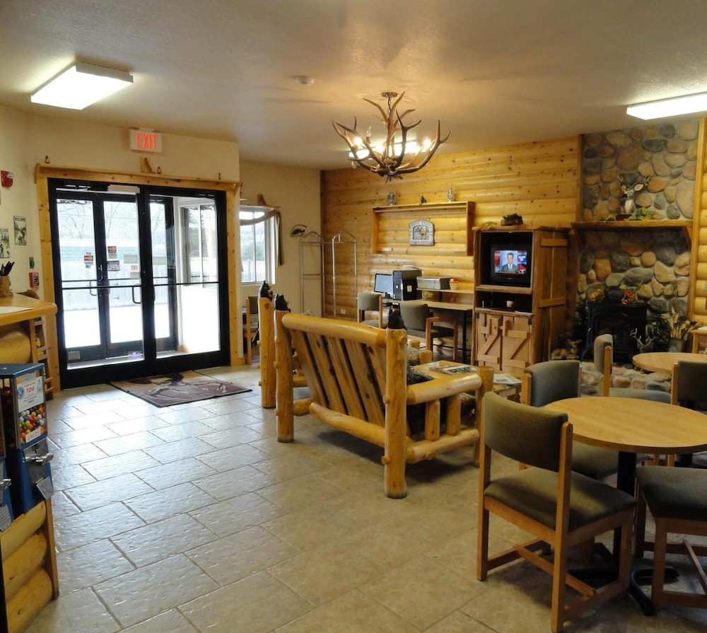 Booneslick Lodge 21/26