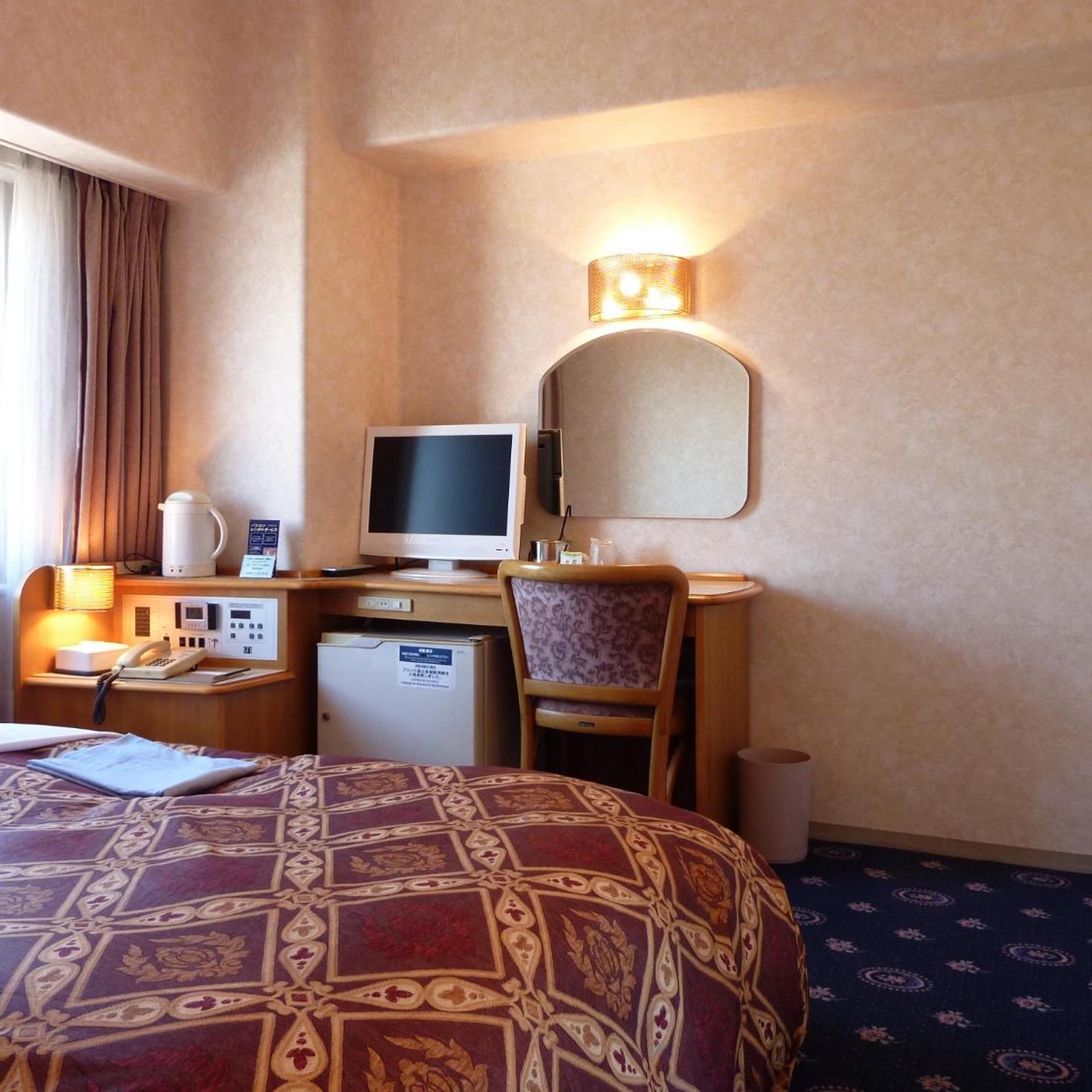 Hotel New Green Tsubame Sanjo 33/41