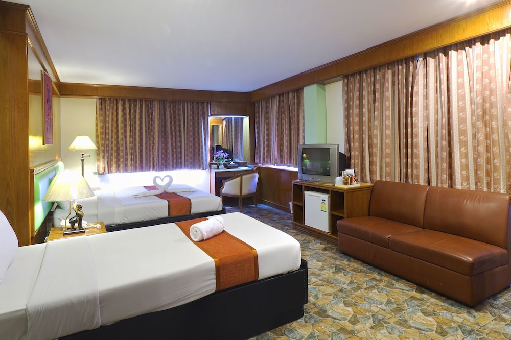 Silom Avenue Inn Bangkok 19/35