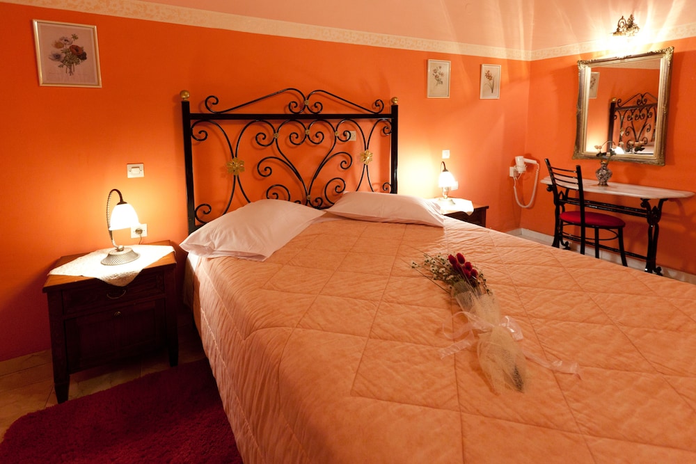 Pension Eleni 7/35