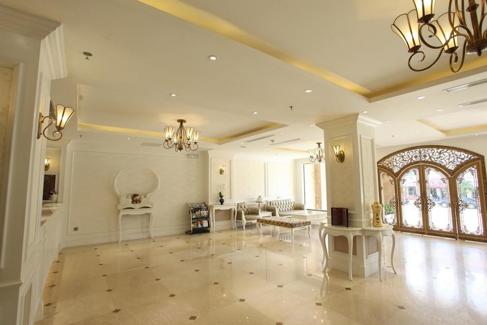 City Bay Palace Hotel 14/70