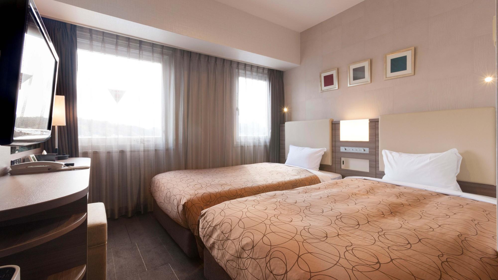 Room, Twin Beds, Waterway View, Ocean View