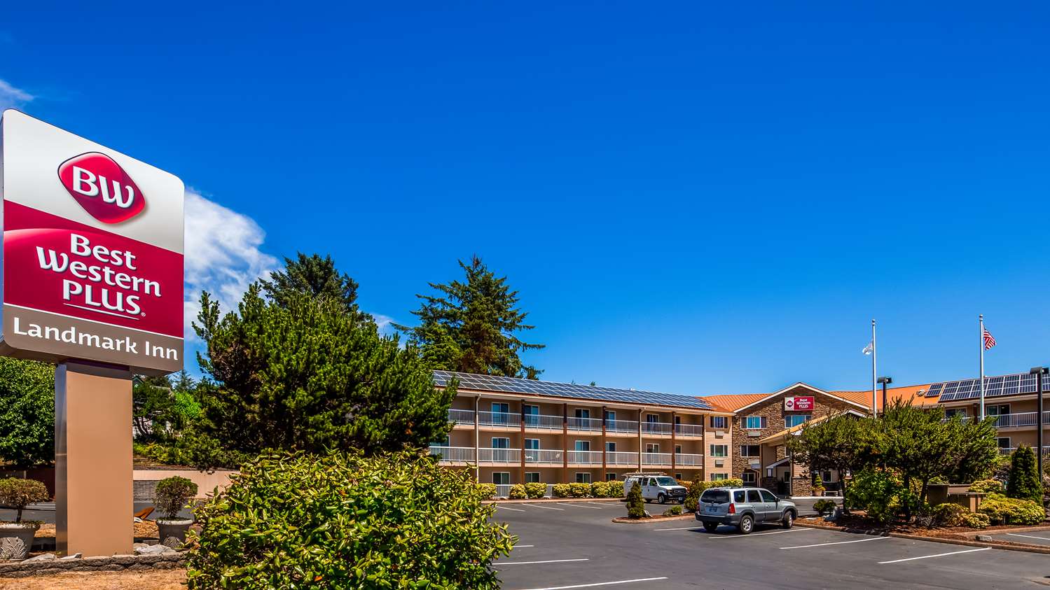 Best Western Plus Landmark Inn 33/34