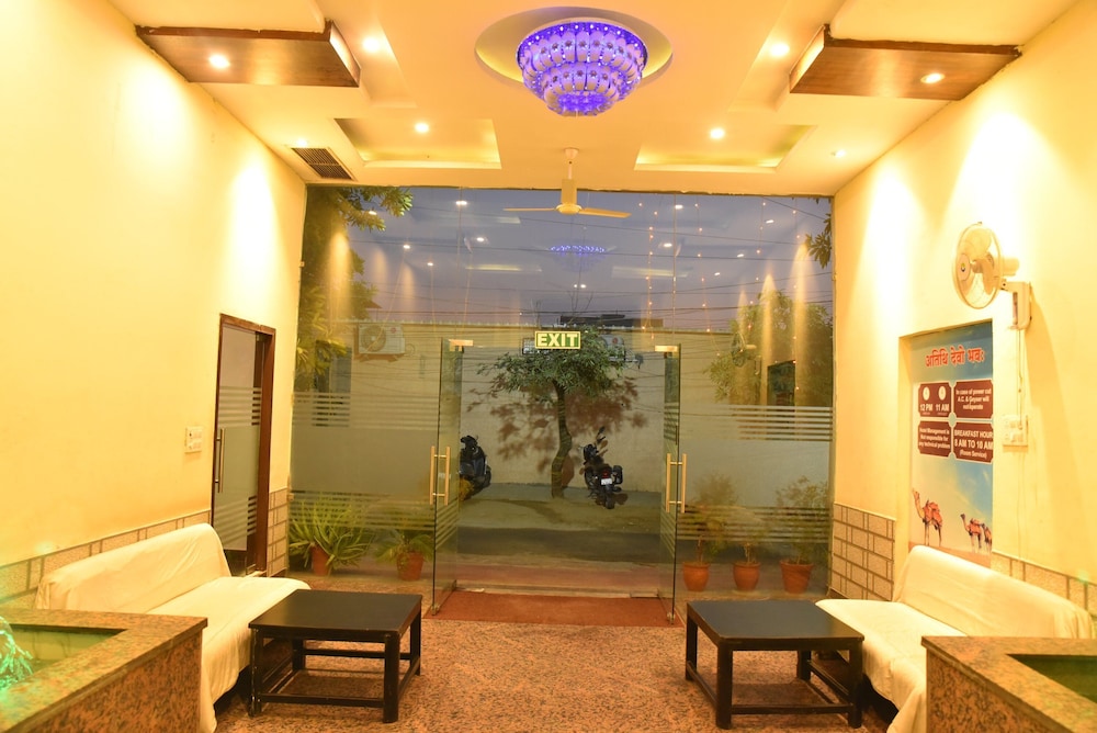 Hotel C 9 26/50