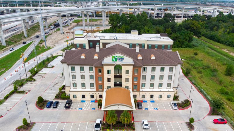 Holiday Inn Express Hotel & Suites Houston South - Pearland 2/61