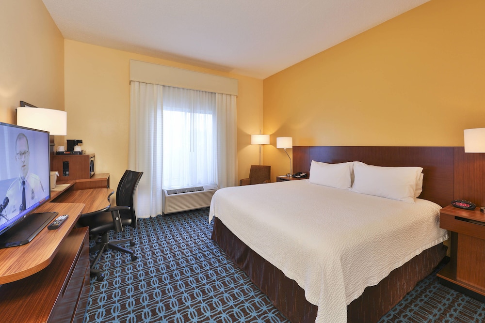 Fairfield Inn Lexington Park Patuxent River Naval Air Station 9/36