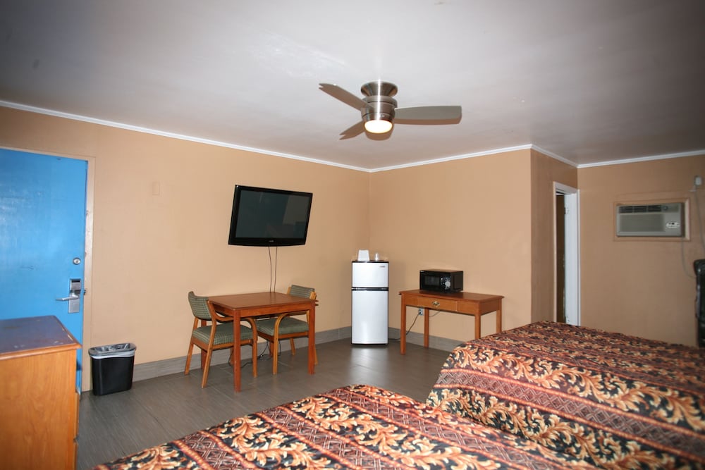 Royal Inn 35/43