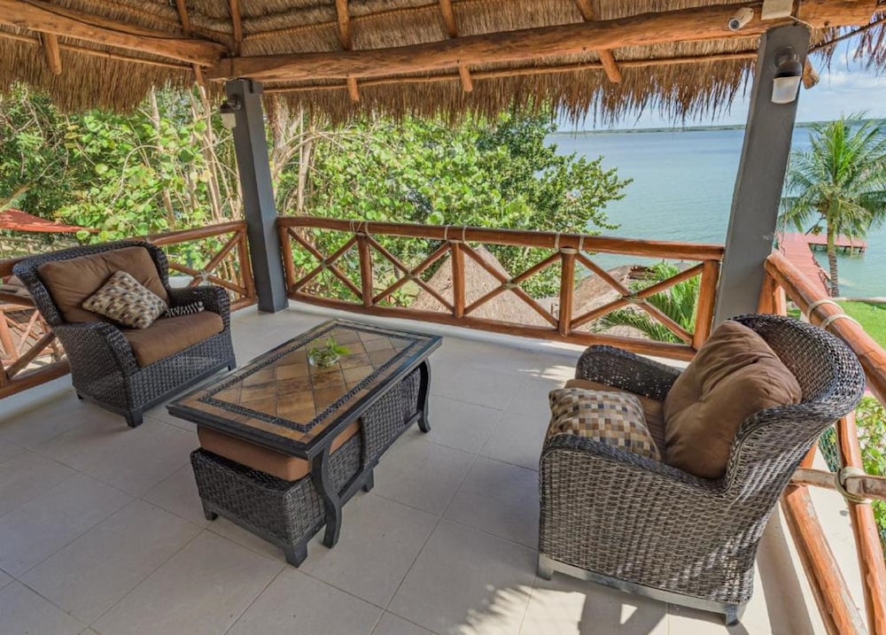 Zelune Luxury Lagoon Resort Bacalar Adults Only 52/81