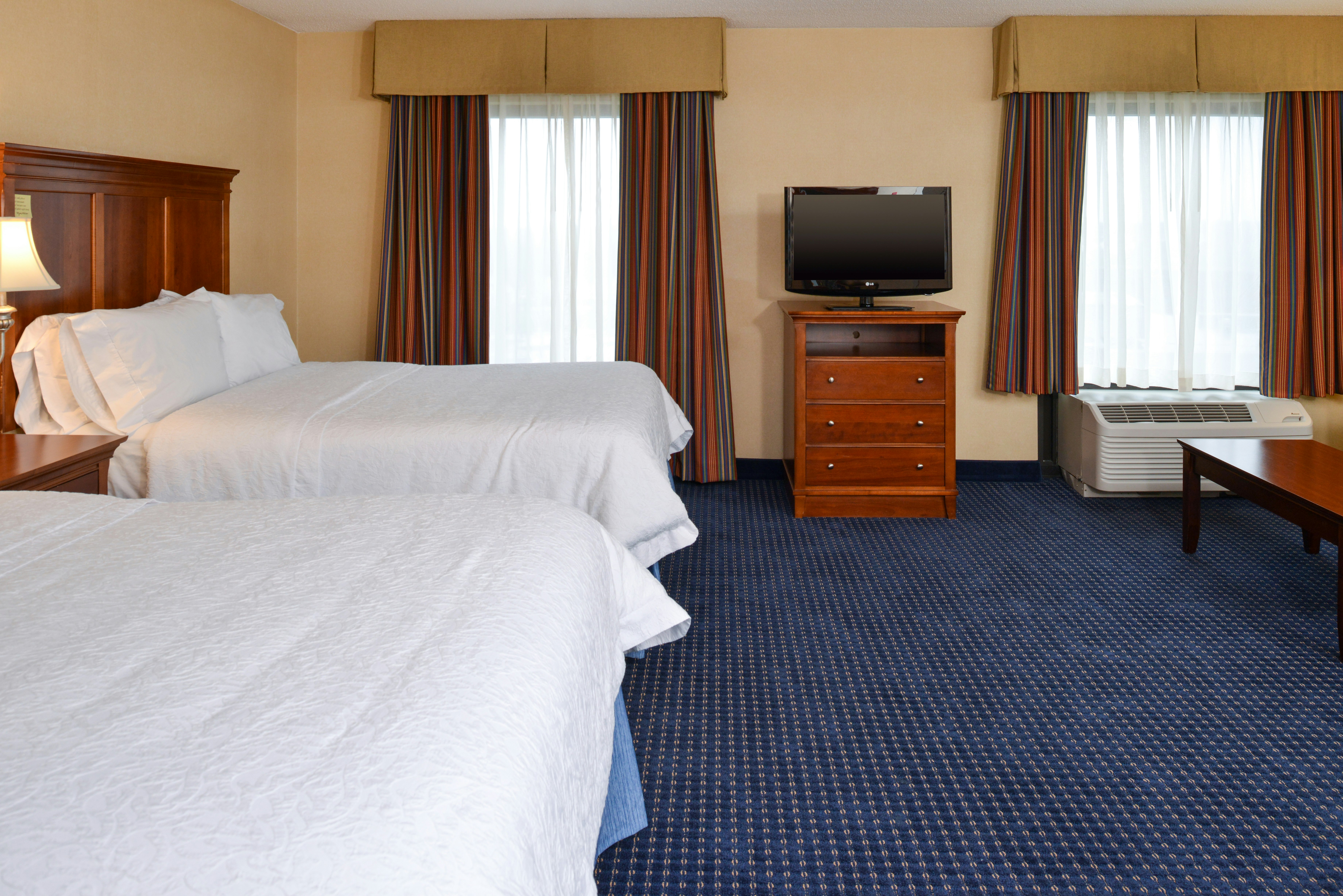 Hampton Inn & Suites Fredericksburg South 24/61