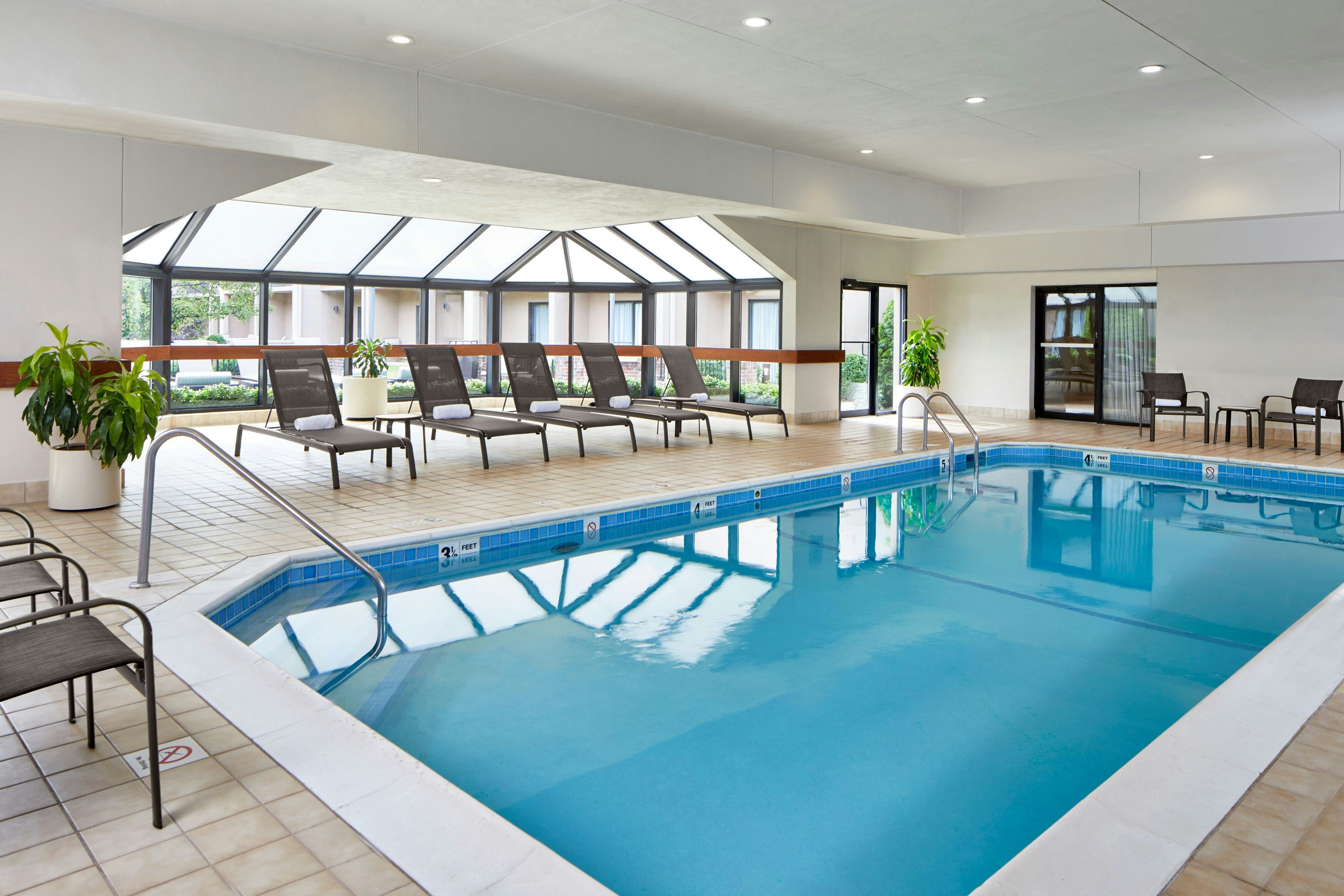 Courtyard By Marriott Rochester Brighton 8/38