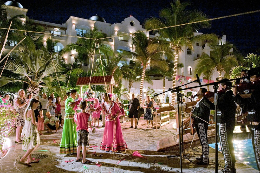 Pueblo Bonito Los Cabos Beach Resort 63/74