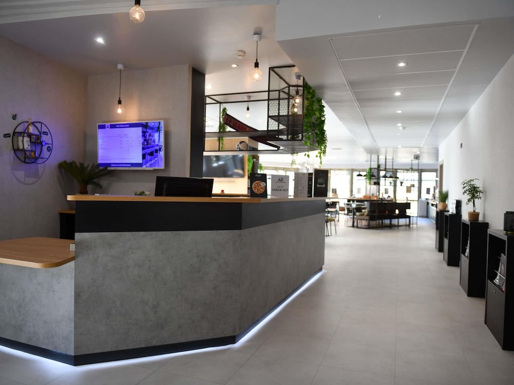 ibis Chateauroux 6/52