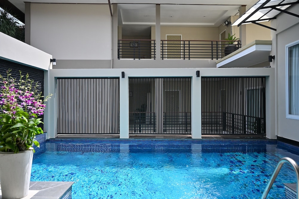 SIVANA PLACE 44/79