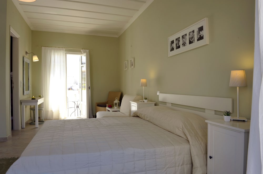Almyris Hotel 16/41