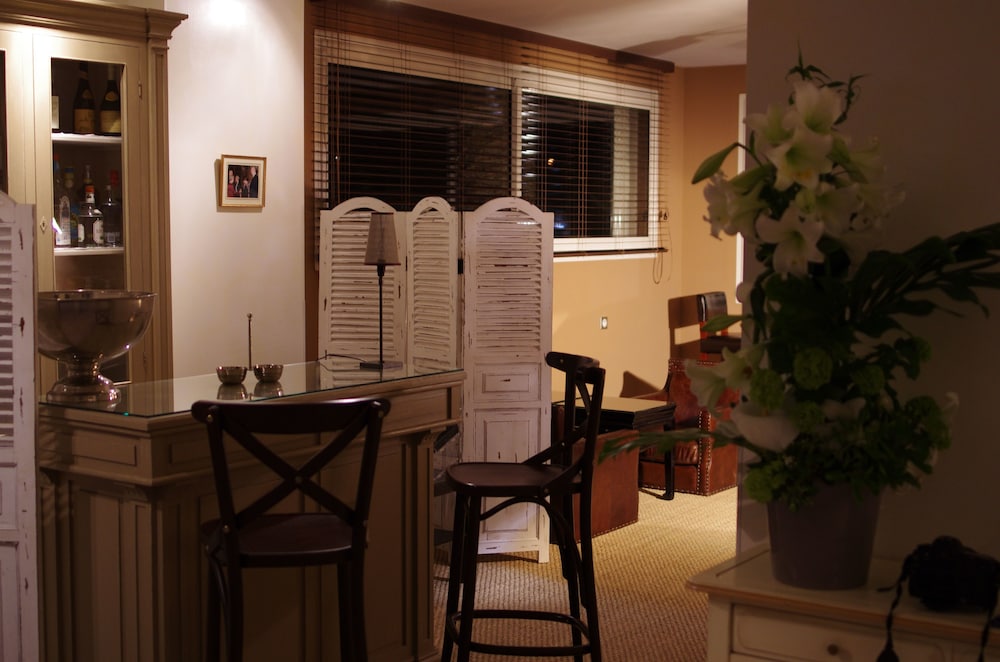 Hôtel De La Fossette 4/40