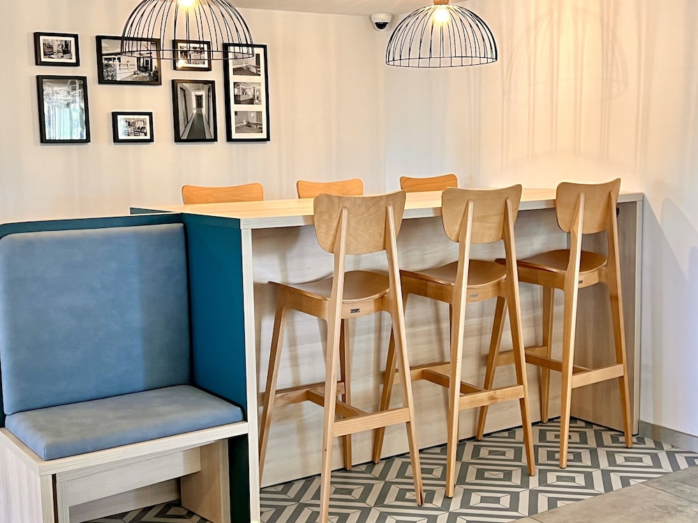 Hotel the Originals Narbonne Le Puech 48/65