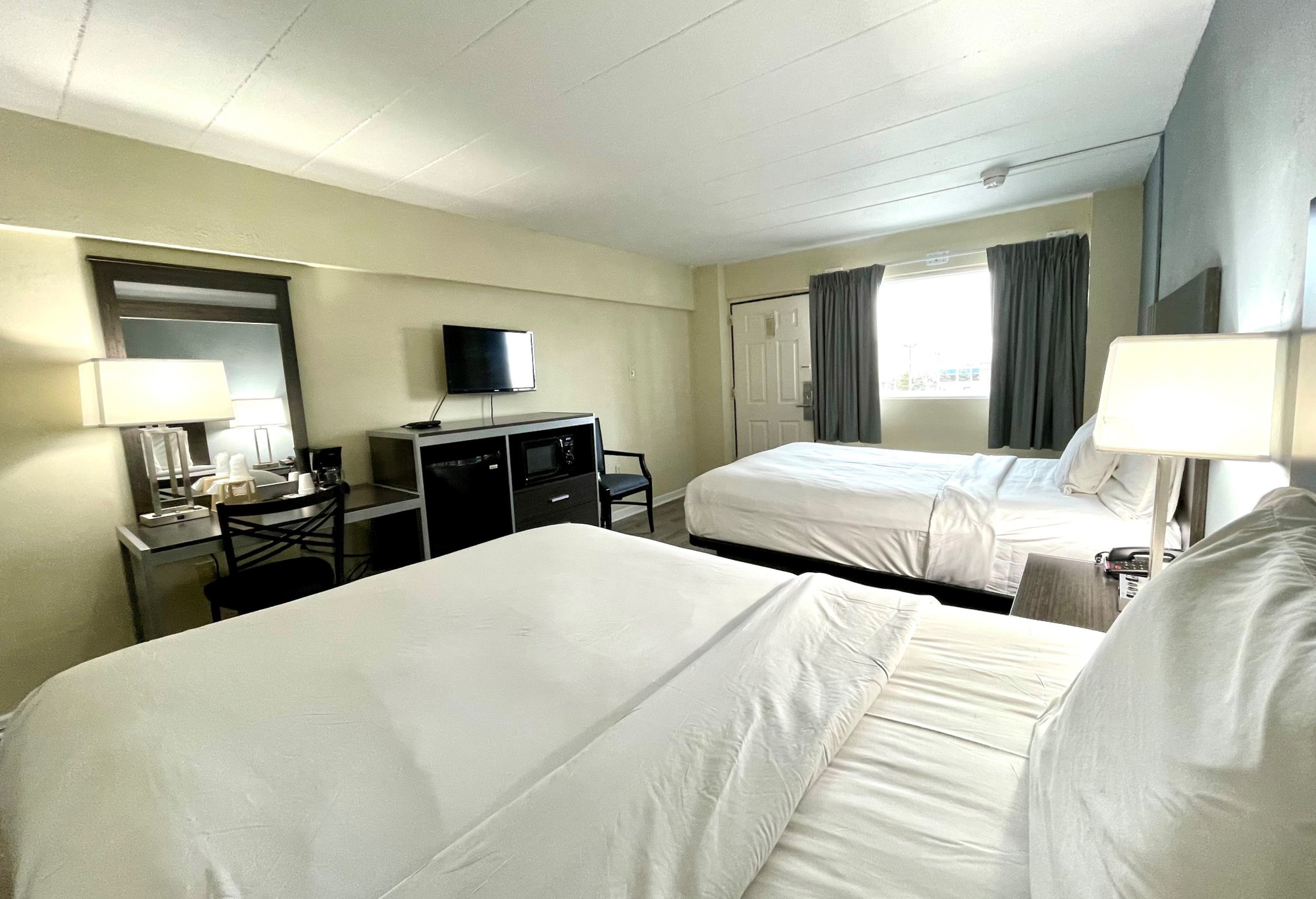 Red Carpet Inn &amp; Suites 2/30