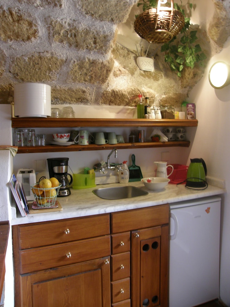 Dorovinis Monemvasia Castlehouses 45/45